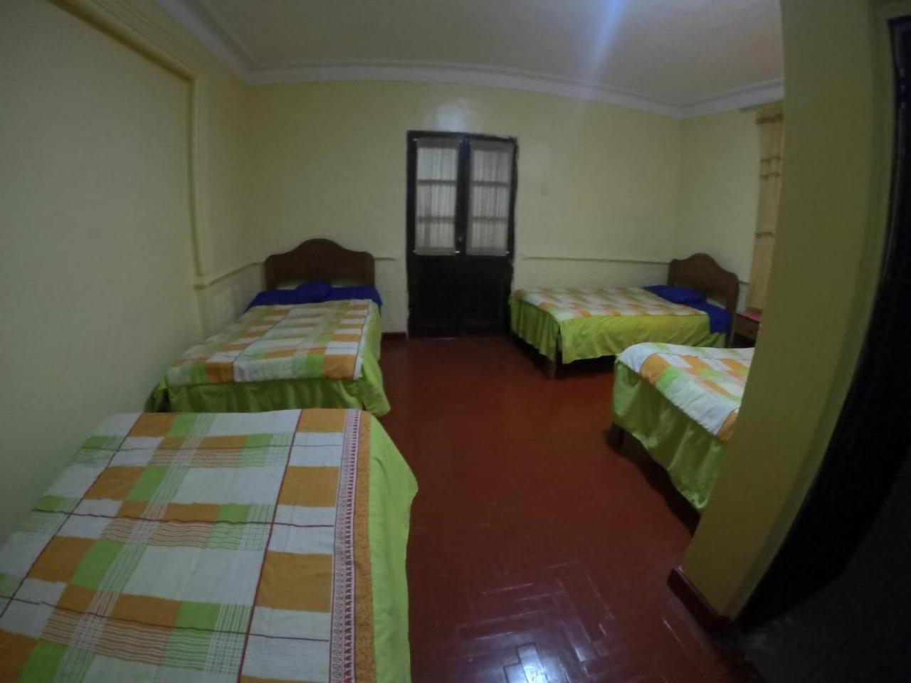 Auquis Ccapac Guest House กุสโก ภายนอก รูปภาพ