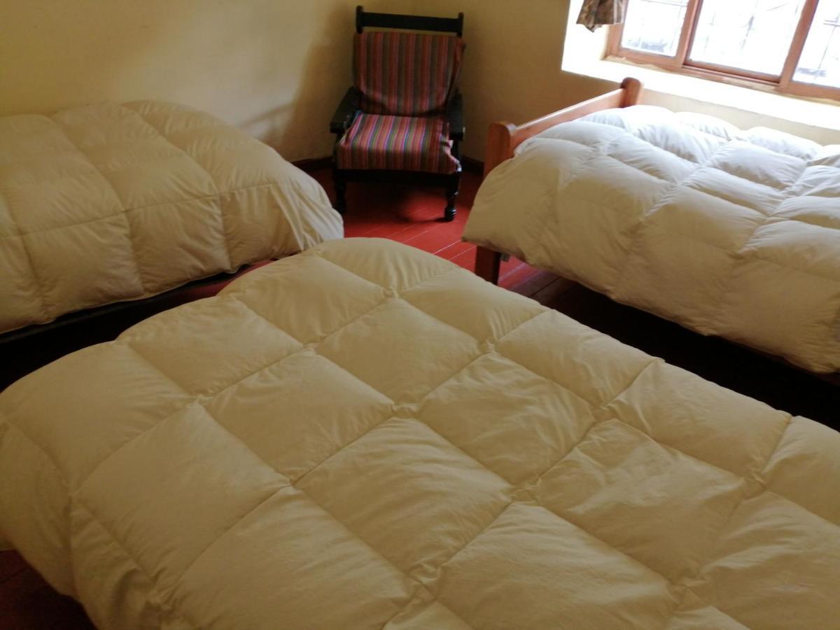 Auquis Ccapac Guest House กุสโก ภายนอก รูปภาพ